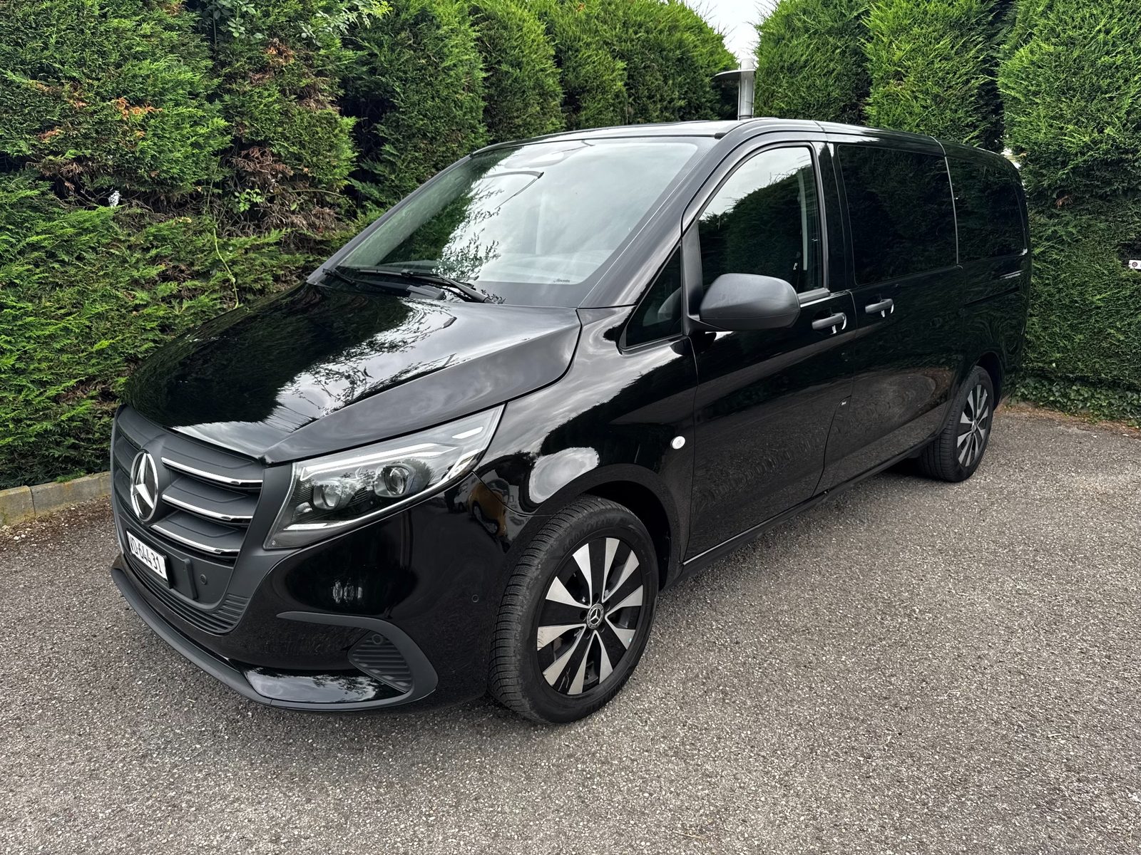 Mercedes Vito (8Places)
